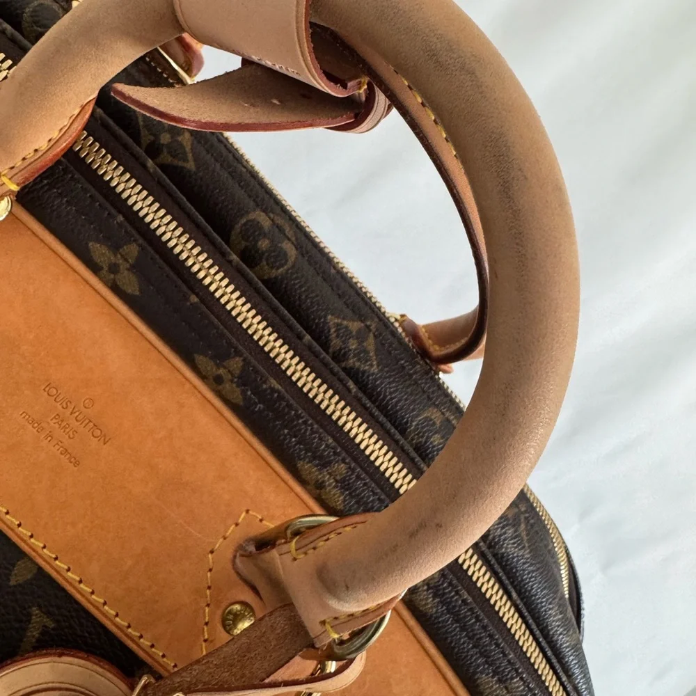 Louis Vuitton Monogram Alizé 24 Heures Bag with Strap – 2006